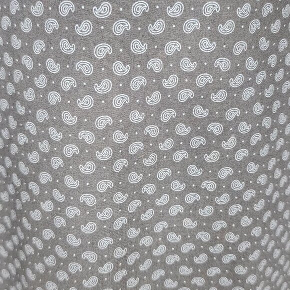 Van Heusen Navy Paisley Print Cotton Blend Never Tuck Shirt - Picture 3 of 5